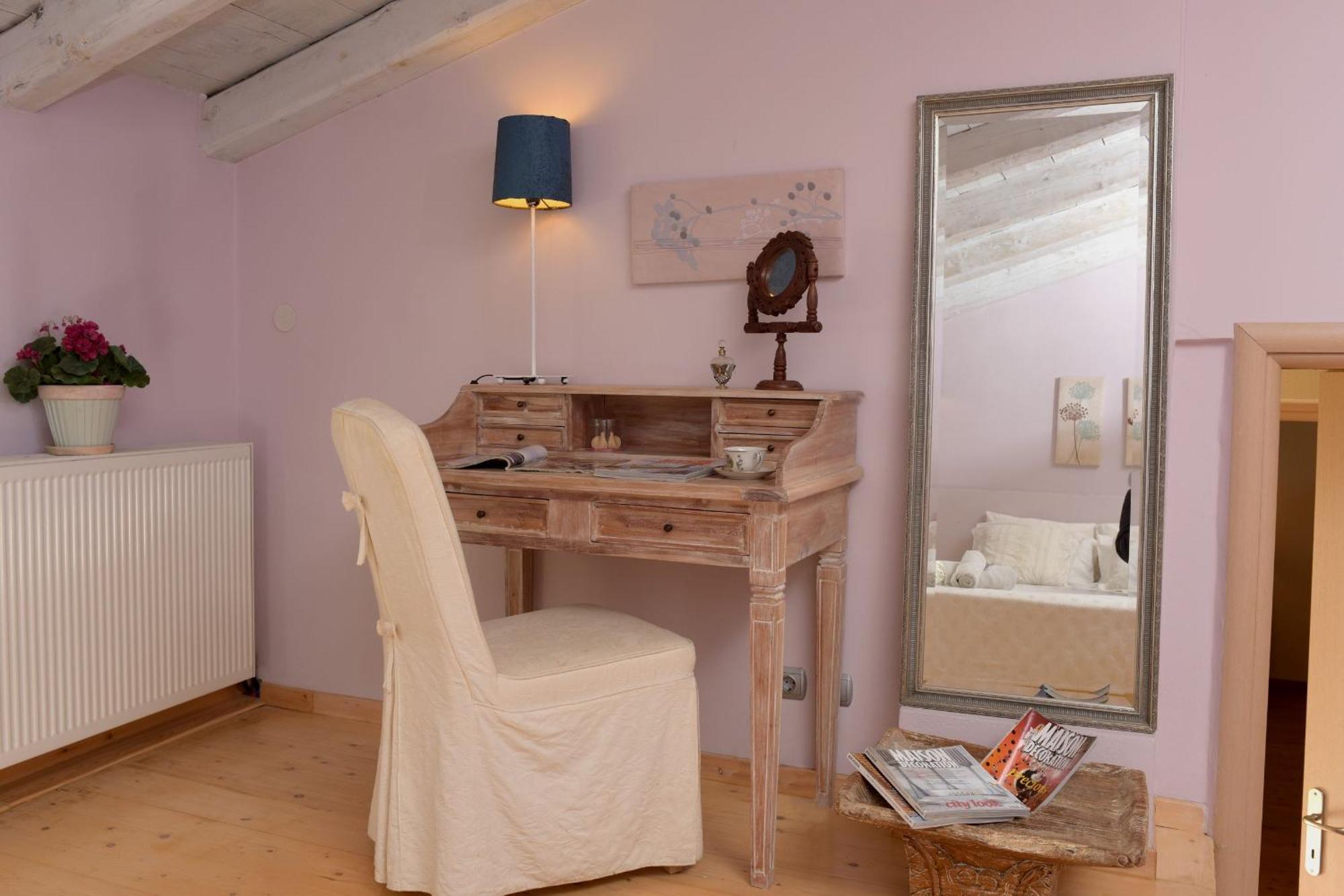 Charmantes Steinhaus In Agios Matheos Holiday home *
