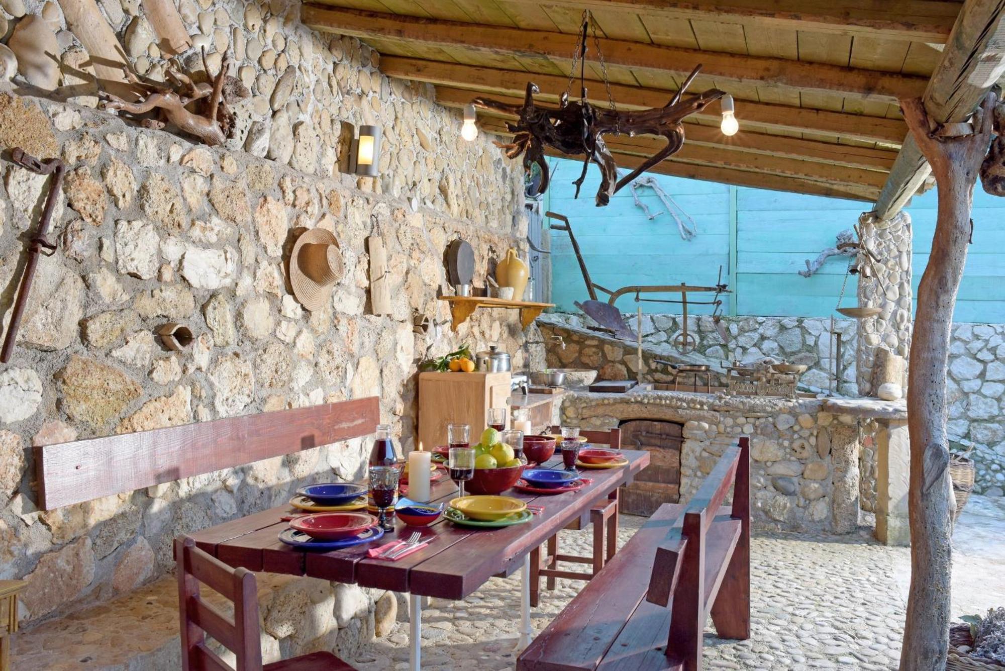 Charmantes Steinhaus In Agios Matheos
