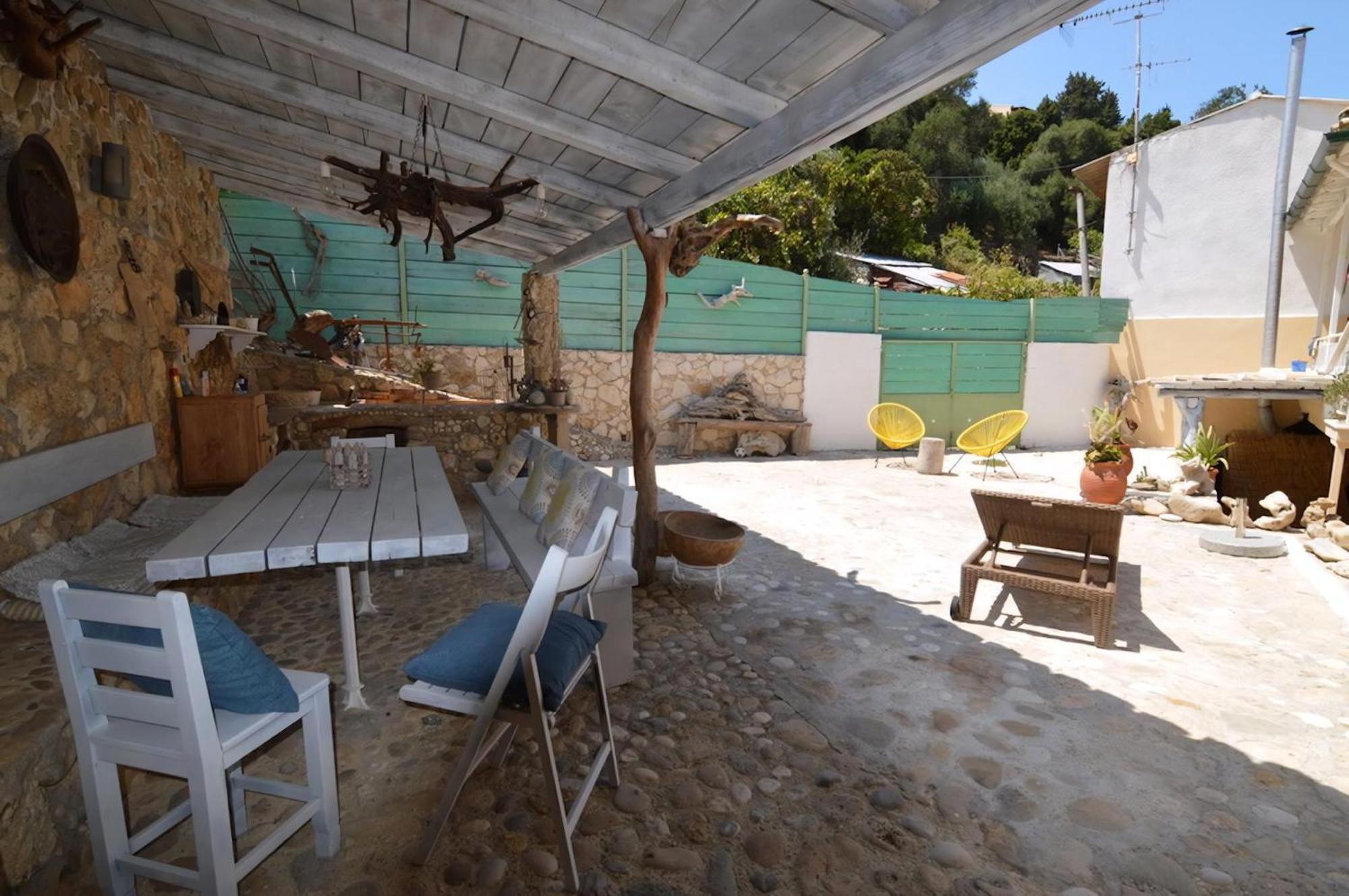 Holiday home Charmantes Steinhaus In Agios Matheos *